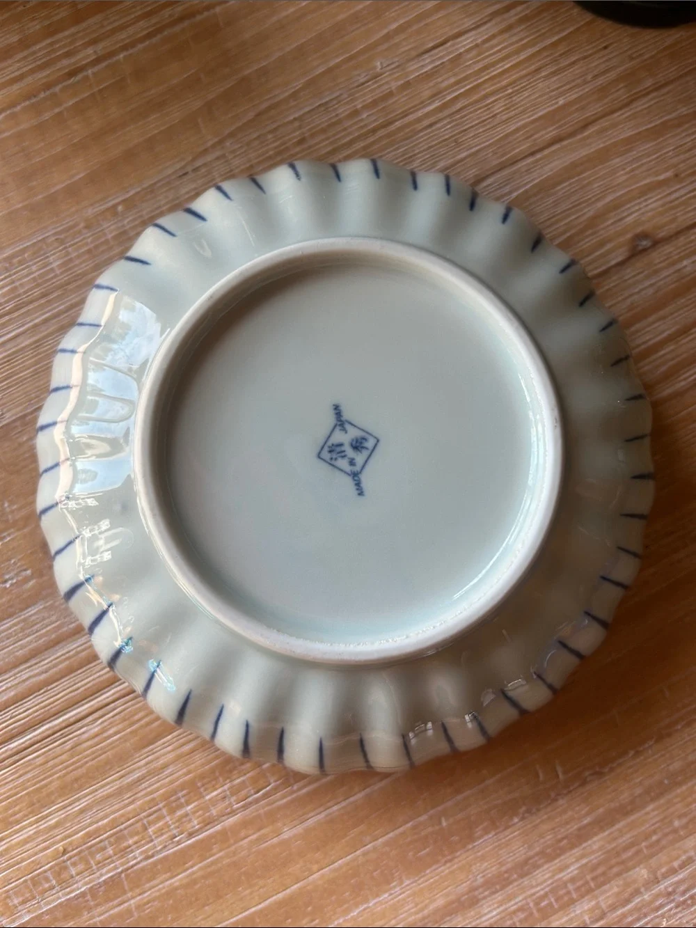 Vintage Japanese Tokusa Blue & White Fluted Ceramic Bowl.